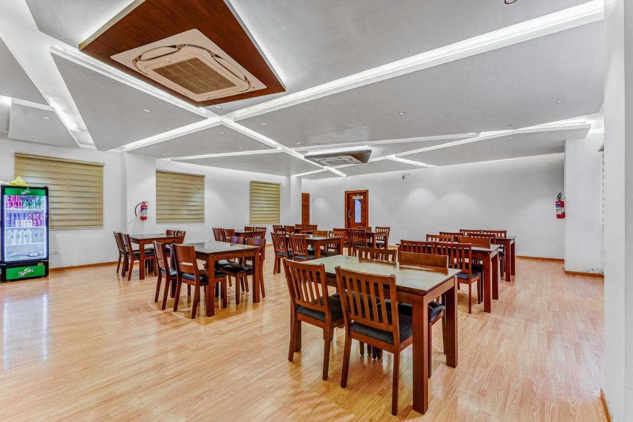 Upar Hotels - T Nagar Chennai Extérieur photo